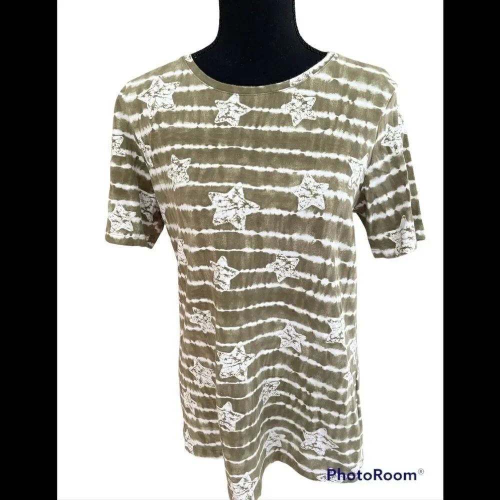 Denim & Co. striped green/white starfish print tee, size M